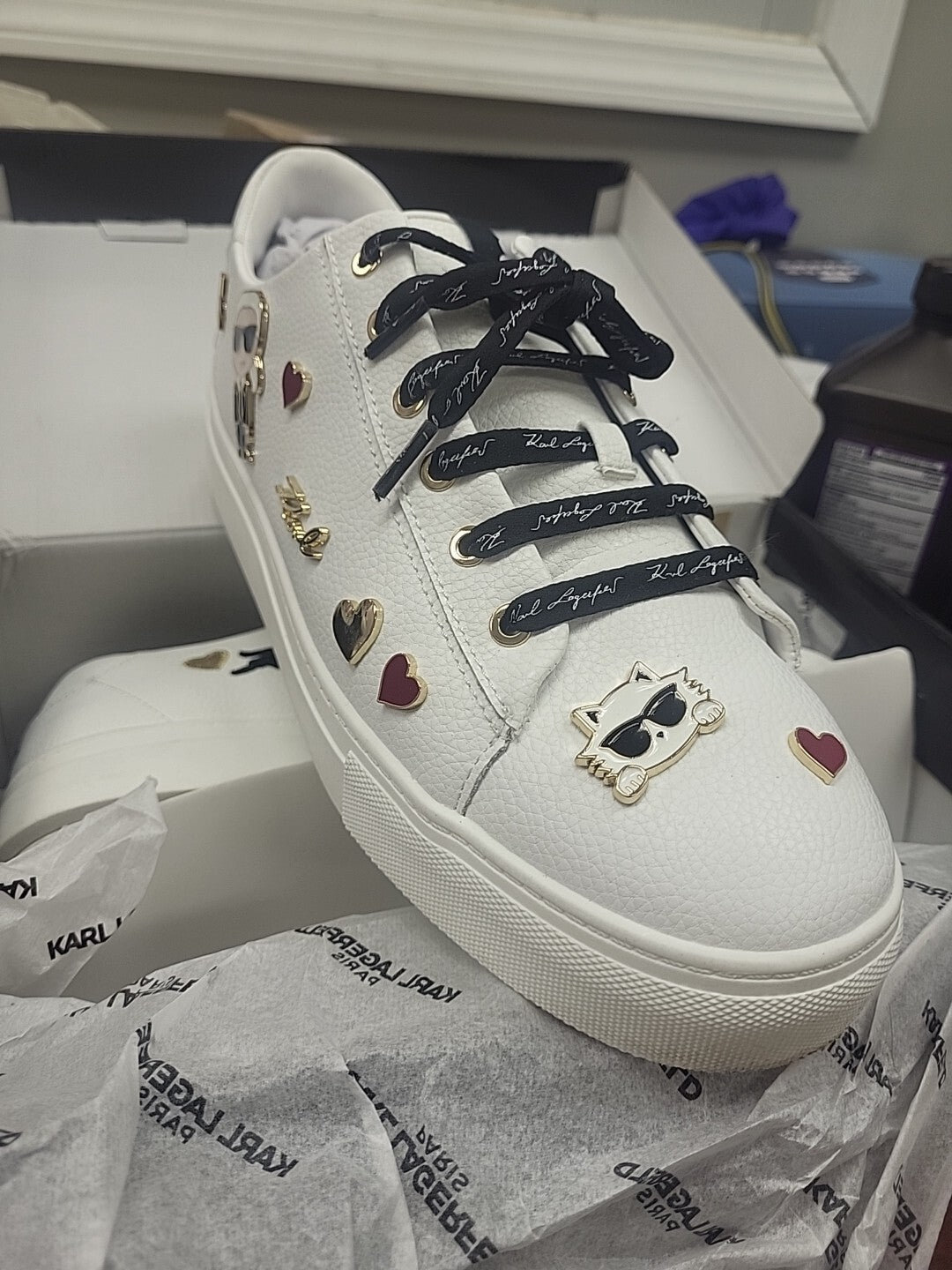 (Size 11 Karl Lagerfeld Paris Cate Pins Lace Up Fashion Sneakers