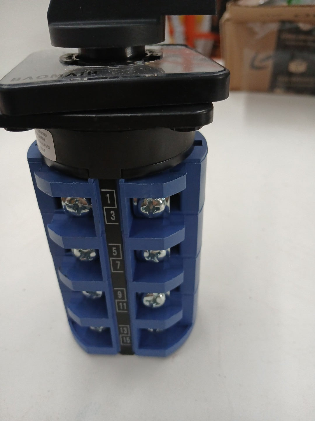 Rotary Selector Cam Changeover Switch AC 660V 63A 3 Positions 4NO+4NC SZW26-63/D