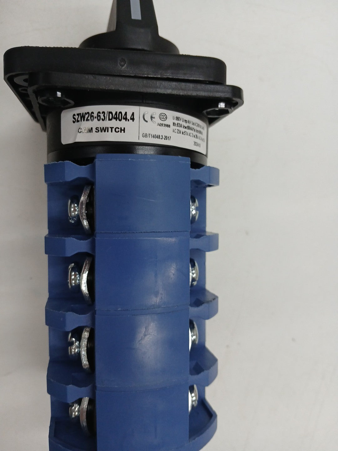 Rotary Selector Cam Changeover Switch AC 660V 63A 3 Positions 4NO+4NC SZW26-63/D