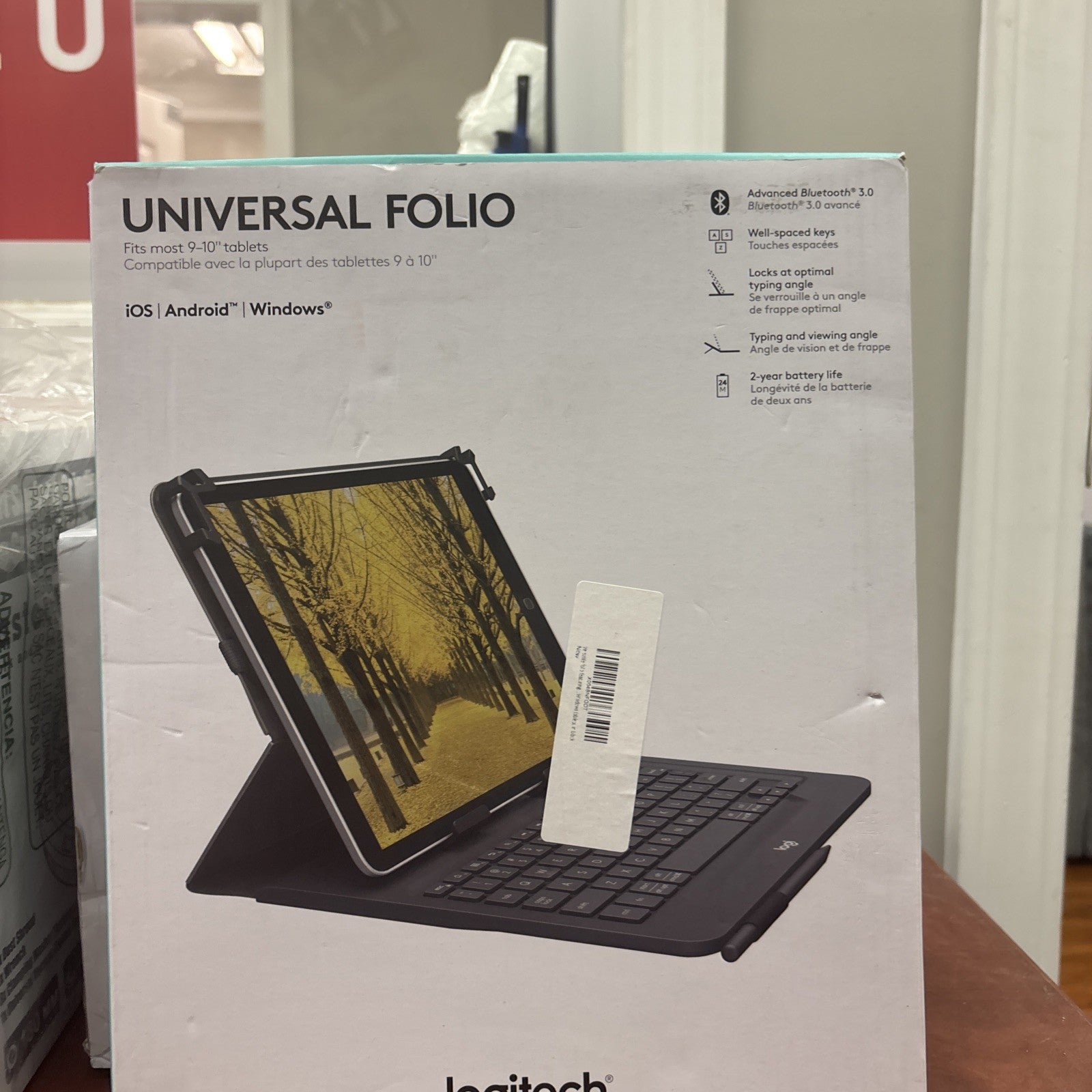 Logitech Universal Folio Case Bluetooth Wireless Keyboard Fits 9-10" Tablets iOS